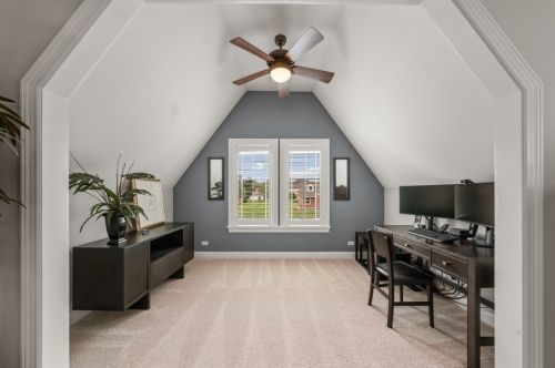 853 Linden Ave, Elmhurst IL 60126-5312 exterior