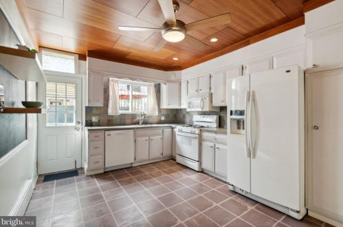 1638 12 St, Philadelphia PA 19148-1510 exterior