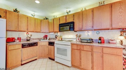 2901 Lindsley Rd, Bridgewater NJ 08807-3510 exterior