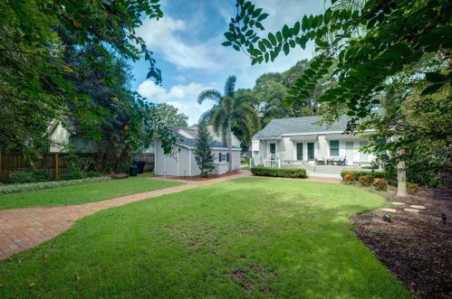 108 Lincoln Ave, Tampa FL  33609-3045 exterior