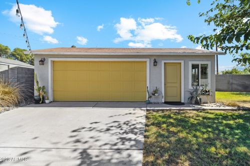 3013 21 Pl, Phoenix AZ 85016-7305 exterior