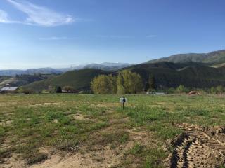 254 Sun Valley Dr, Wenatchee WA  98801-9717 exterior