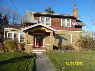 213 Arlington St, Kalamazoo, MI 49006-4460