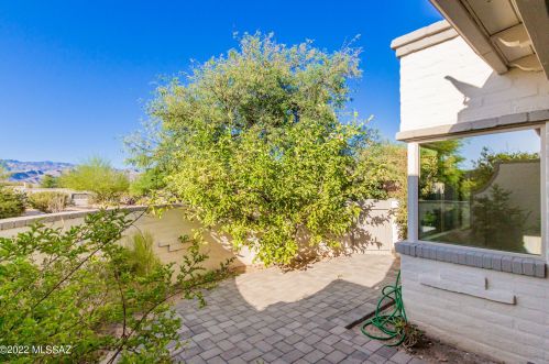 2494 Camino Valle Verde, Tucson AZ  85715-3405 exterior