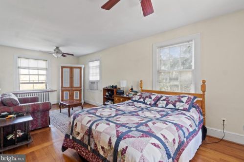 10 Argyle St, Rockville MD 20850-4417 exterior