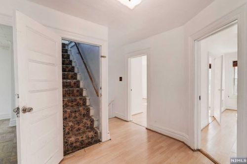 133 Grant Ave, Cresskill NJ 07626-1203 exterior