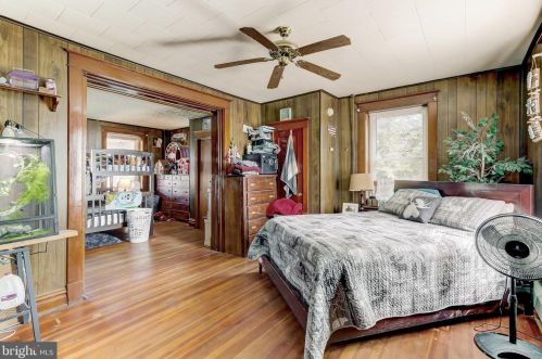 501 King St, Littlestown PA 17340-1612 exterior