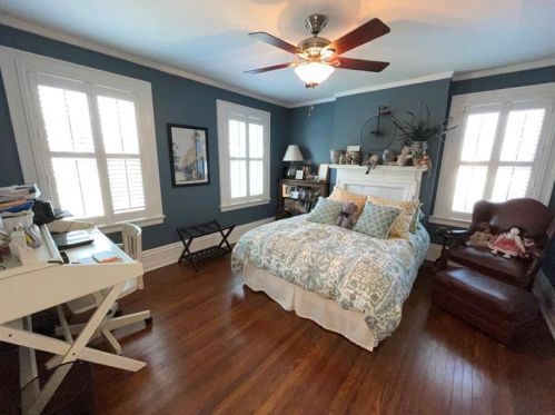 6031 Bryant St, Pittsburgh PA 15206-1606 exterior