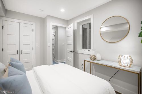 1905 4th St, Washington DC  20001-2305 exterior