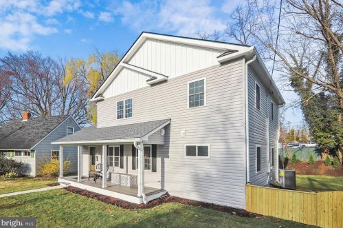 2205 Luzerne Ave, Silver Spring MD  20910-2137 exterior