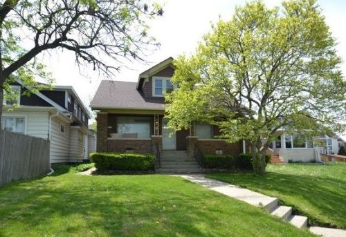 6609 Beloit Rd, Milwaukee WI  53219-2010 exterior