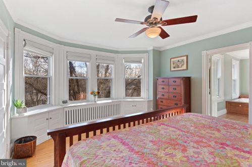 4 Morgan Ln, Media PA 19063-2224 exterior