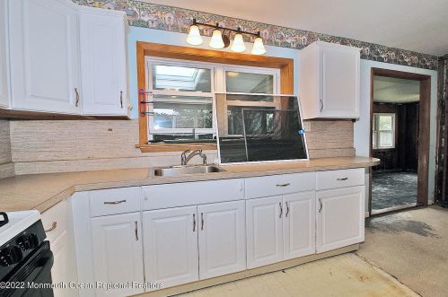 202 Conifer Dr, Lacey NJ 08731-3003 exterior