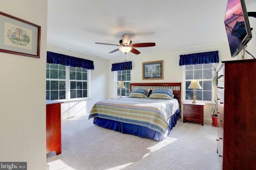 831 Alameda Dr, Huntingtown MD 20639-9510 exterior