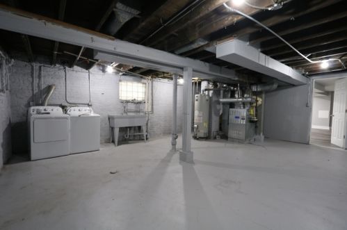 7436 Maryland Ave, Chicago IL  60619-1922 exterior