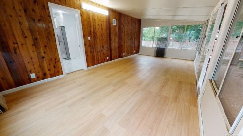 59 20 St, Huntington Station NY 11746-3202 exterior