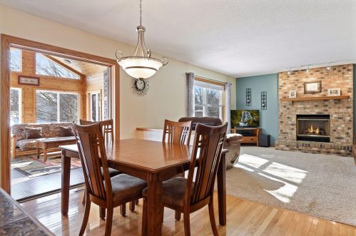 799 Ashley Dr, Chaska MN 55318-1540 exterior