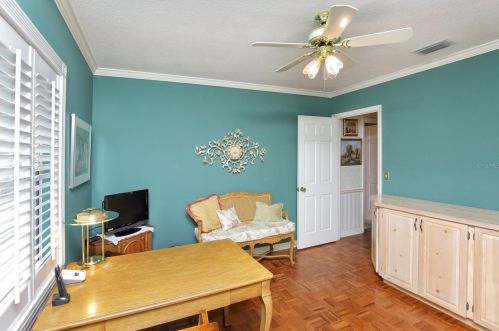 2100 Alameda St, Orlando FL 32804-6903 exterior