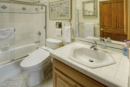 5135 Calle Brillante, Tucson AZ 85718-1800 exterior