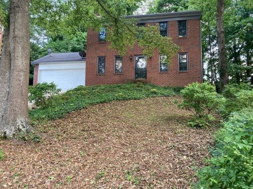 2582 Presidents Walk, Tucker, GA 30084-3045