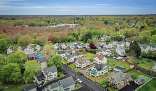 49 Kilton St, Taunton MA 02780-2953 exterior