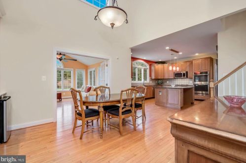 11704 Pindell Chase Dr, Fulton MD 20759-9704 exterior