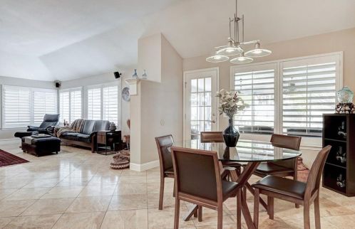 6408 Convict Hill Rd, Austin TX 78749-2348 exterior