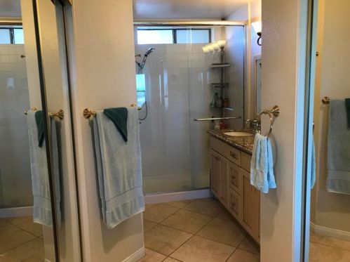 4760 San Sebastian Dr, Oxnard CA 93035-3640 exterior