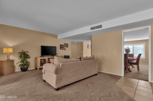 4120 Alan Ln, Phoenix AZ 85028-4114 exterior