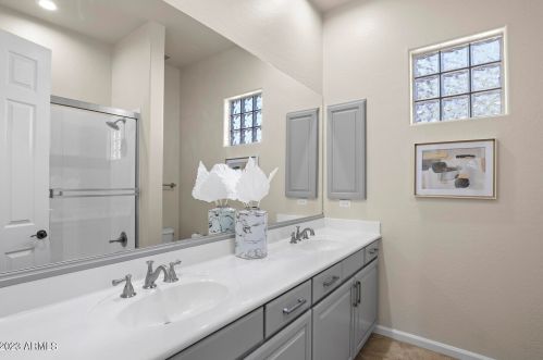 22110 36th St, Phoenix AZ  85050-7392 exterior