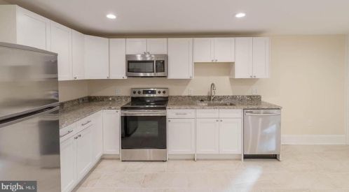 1004 11th St, Washington DC  20002-3704 exterior