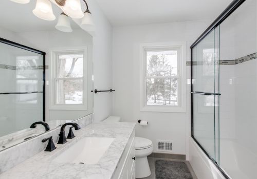 216 Hawes Ave, Saint Paul MN  55126-6232 exterior