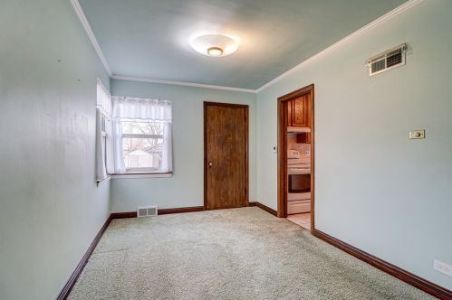 207 Augusta St, Broadview IL 60153-1028 exterior