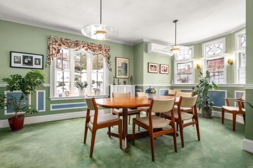 40 Brookside Ave, Newton MA 02460-1530 exterior