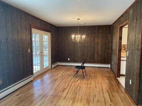 15 Needle Ln, Poughkeepsie NY 12603-4814 exterior