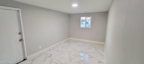 1826 73 Ave, Phoenix AZ 85033-2548 exterior