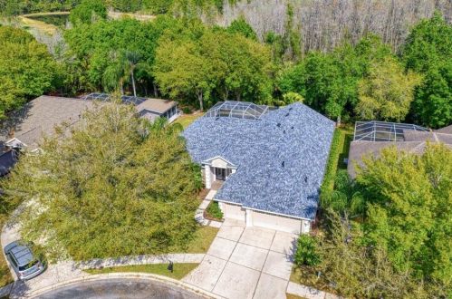 8204 Nature Cove Way, Tampa FL 33647-3224 exterior