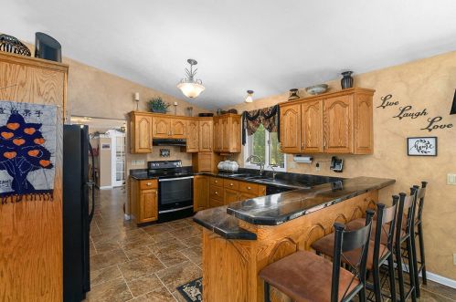 8415 Hidden Dr, Middlevle MI 49333-9186 exterior