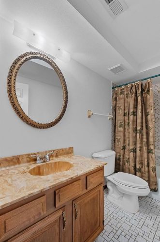 4607 Forest Valley Dr, Saint Louis MO 63128-3431 exterior