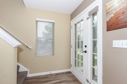 3946 Kolmar Ave, Chicago IL  60641-4057 exterior