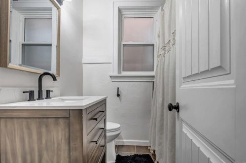 1274 Hawthorne Pl, Saint Louis MO 63130-1328 exterior