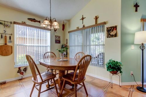 10207 Oasis Palm Dr, Tampa FL 33615-2782 exterior