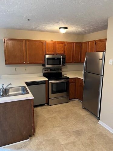 6003 Sherwood Trce, Lithonia, GA 30038-1949