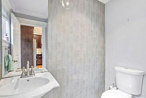 96 Bolton St, Boston MA 02127-1106 exterior