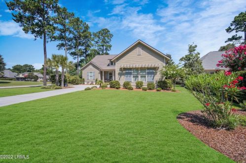 1 Calverton Pl, Bluffton SC 29910-7828 exterior