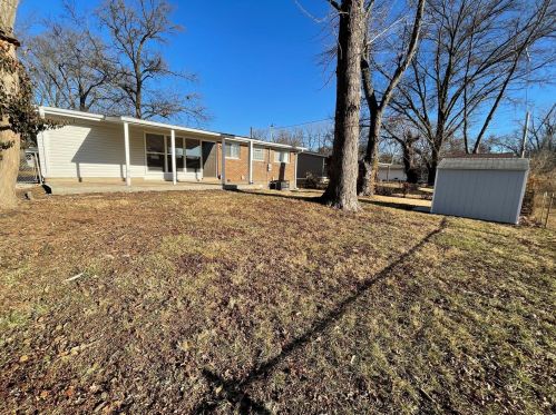 10523 Edgefield Dr, Saint Louis MO 63136-5416 exterior