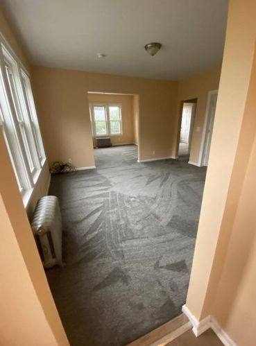 38 Dresden St, Springfield MA 01109-2706 exterior