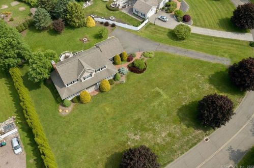 3 Ajellos Farm Rd, Seymour CT 06483-2363 exterior