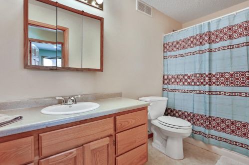 2889 377 Ave, Stanford MN 55080-8727 exterior