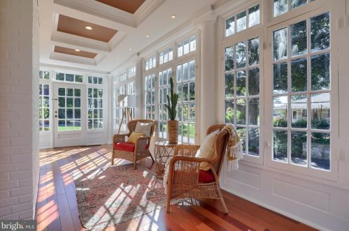 1297 Wheatland Ave, Lancaster PA 17603-4520 exterior